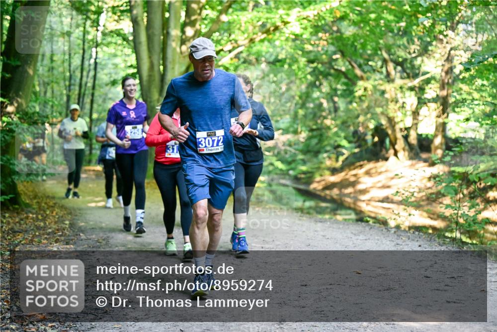 28.09.2025 - 33. Volkslauf durch das schöne Alstertal Dr. Thomas Lammeyer http://msf.ph/oto/8959274 28.09.2025 10:53:47 Laufen 3072 meine-sportfotos.de