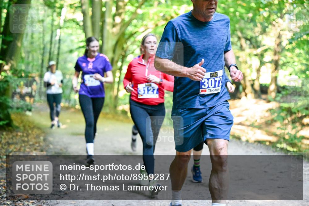 28.09.2025 - 33. Volkslauf durch das schöne Alstertal Dr. Thomas Lammeyer http://msf.ph/oto/8959287 28.09.2025 10:53:48 Laufen 3127, 3072 meine-sportfotos.de
