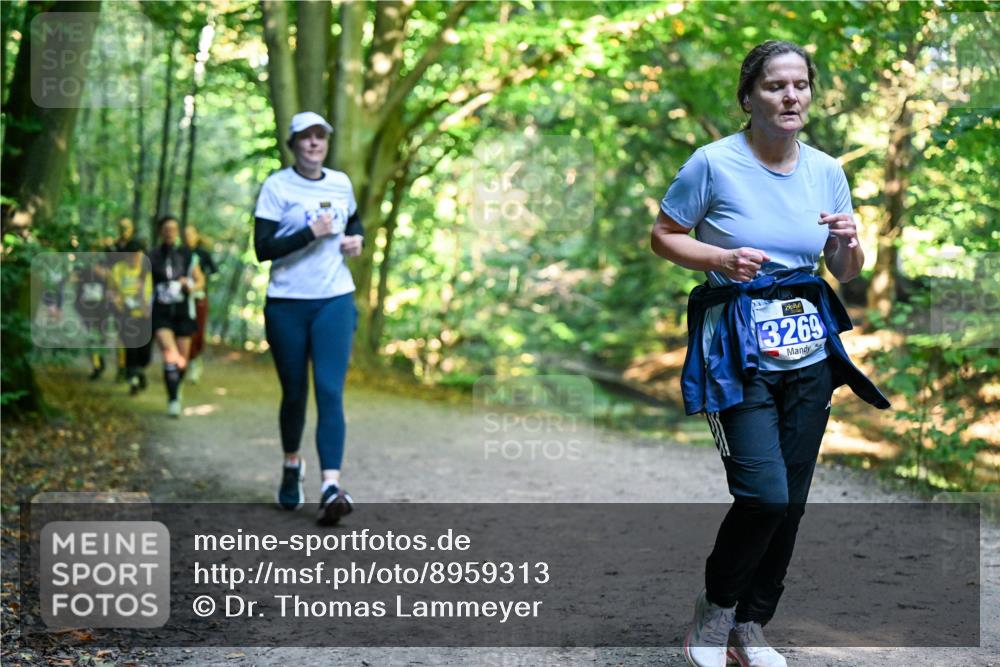 28.09.2025 - 33. Volkslauf durch das schöne Alstertal Dr. Thomas Lammeyer http://msf.ph/oto/8959313 28.09.2025 10:53:51 Laufen 3269 meine-sportfotos.de