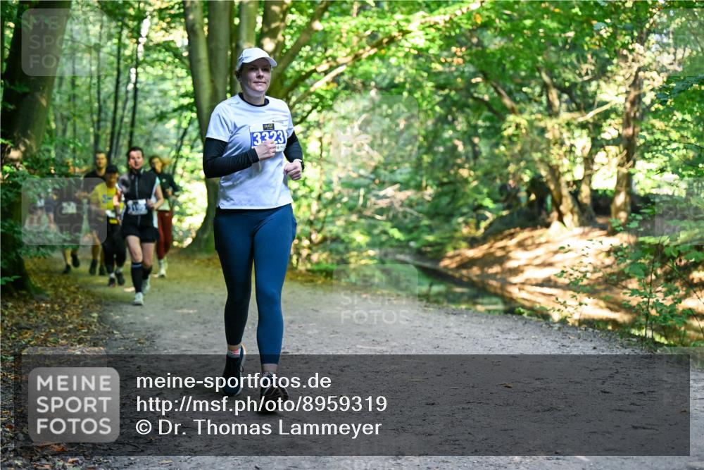 28.09.2025 - 33. Volkslauf durch das schöne Alstertal Dr. Thomas Lammeyer http://msf.ph/oto/8959319 28.09.2025 10:53:52 Laufen 3323 meine-sportfotos.de