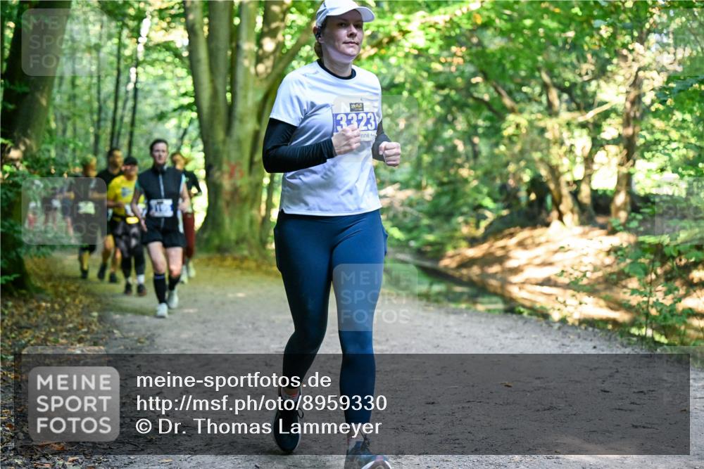 28.09.2025 - 33. Volkslauf durch das schöne Alstertal Dr. Thomas Lammeyer http://msf.ph/oto/8959330 28.09.2025 10:53:53 Laufen 3323 meine-sportfotos.de