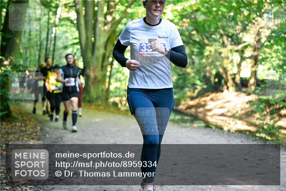28.09.2025 - 33. Volkslauf durch das schöne Alstertal Dr. Thomas Lammeyer http://msf.ph/oto/8959334 28.09.2025 10:53:53 Laufen 33 meine-sportfotos.de