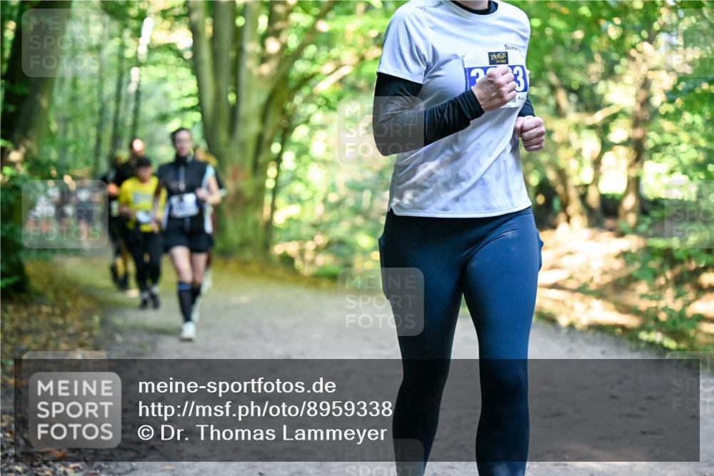 28.09.2025 - 33. Volkslauf durch das schöne Alstertal Dr. Thomas Lammeyer http://msf.ph/oto/8959338 28.09.2025 10:53:53 Laufen 3 meine-sportfotos.de