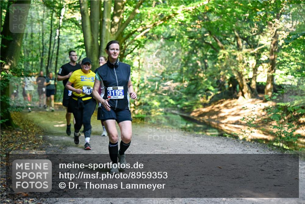 28.09.2025 - 33. Volkslauf durch das schöne Alstertal Dr. Thomas Lammeyer http://msf.ph/oto/8959353 28.09.2025 10:53:55 Laufen 3911, 3195 meine-sportfotos.de