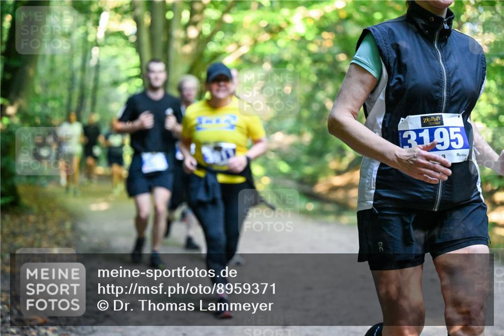 28.09.2025 - 33. Volkslauf durch das schöne Alstertal Dr. Thomas Lammeyer http://msf.ph/oto/8959371 28.09.2025 10:53:57 Laufen 3195 meine-sportfotos.de
