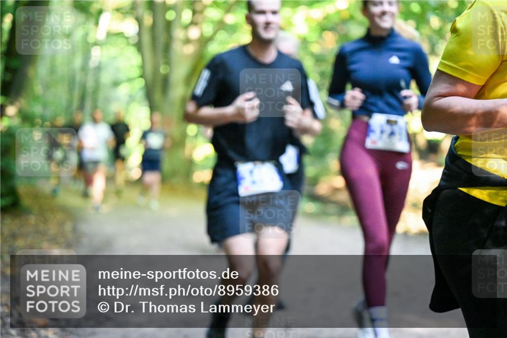 28.09.2025 - 33. Volkslauf durch das schöne Alstertal Dr. Thomas Lammeyer http://msf.ph/oto/8959386 28.09.2025 10:53:59 Laufen  meine-sportfotos.de