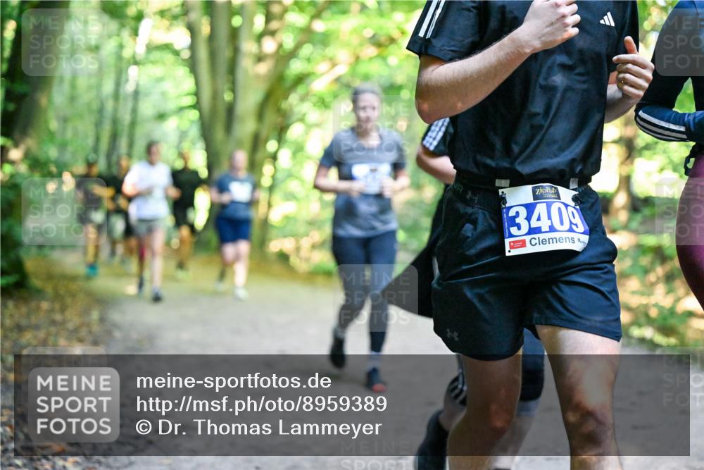 28.09.2025 - 33. Volkslauf durch das schöne Alstertal Dr. Thomas Lammeyer http://msf.ph/oto/8959389 28.09.2025 10:53:59 Laufen 3409 meine-sportfotos.de