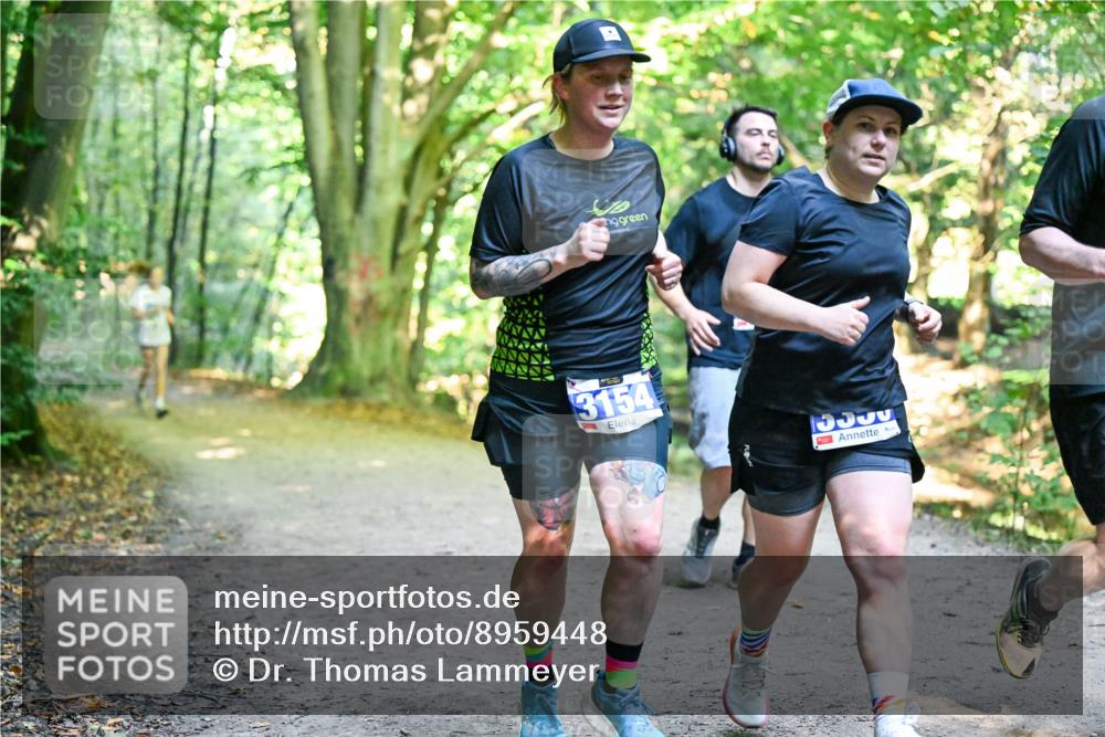 28.09.2025 - 33. Volkslauf durch das schöne Alstertal Dr. Thomas Lammeyer http://msf.ph/oto/8959448 28.09.2025 10:54:05 Laufen 3154 meine-sportfotos.de