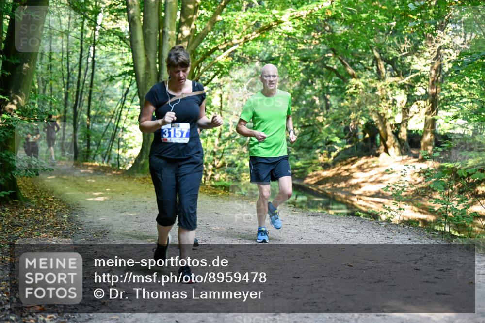 28.09.2025 - 33. Volkslauf durch das schöne Alstertal Dr. Thomas Lammeyer http://msf.ph/oto/8959478 28.09.2025 10:54:22 Laufen 3157 meine-sportfotos.de