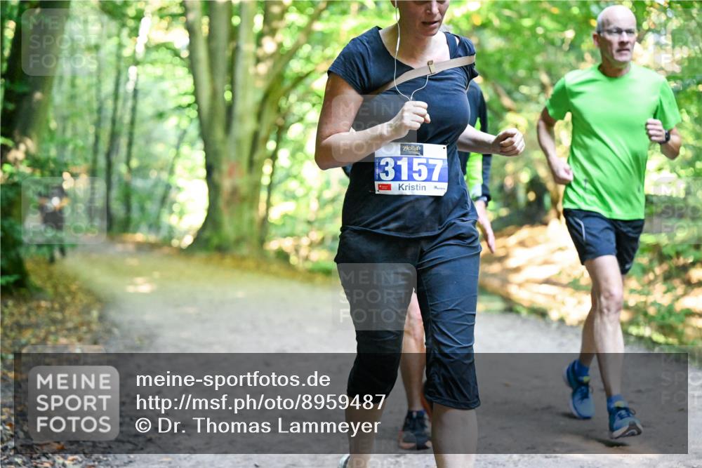 28.09.2025 - 33. Volkslauf durch das schöne Alstertal Dr. Thomas Lammeyer http://msf.ph/oto/8959487 28.09.2025 10:54:23 Laufen 3157 meine-sportfotos.de