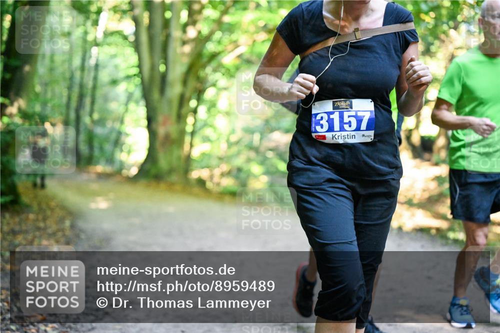 28.09.2025 - 33. Volkslauf durch das schöne Alstertal Dr. Thomas Lammeyer http://msf.ph/oto/8959489 28.09.2025 10:54:24 Laufen 3157 meine-sportfotos.de