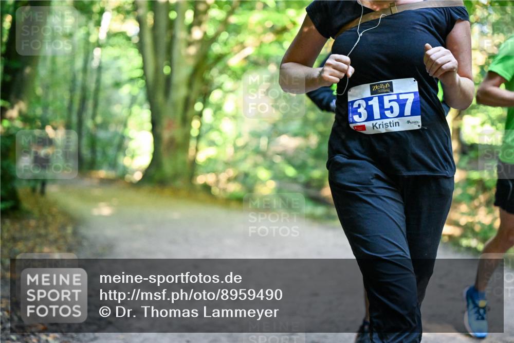 28.09.2025 - 33. Volkslauf durch das schöne Alstertal Dr. Thomas Lammeyer http://msf.ph/oto/8959490 28.09.2025 10:54:24 Laufen 3157 meine-sportfotos.de