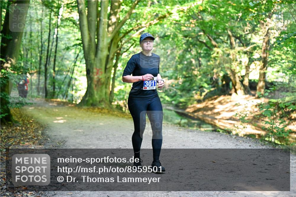 28.09.2025 - 33. Volkslauf durch das schöne Alstertal Dr. Thomas Lammeyer http://msf.ph/oto/8959501 28.09.2025 10:54:31 Laufen 3017 meine-sportfotos.de