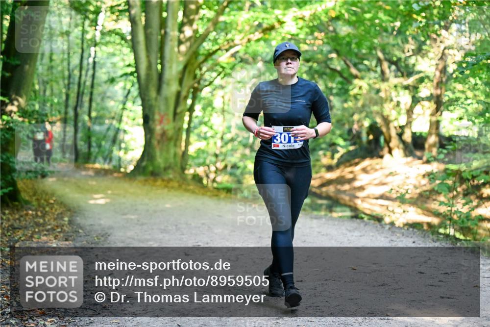 28.09.2025 - 33. Volkslauf durch das schöne Alstertal Dr. Thomas Lammeyer http://msf.ph/oto/8959505 28.09.2025 10:54:31 Laufen 13013 meine-sportfotos.de