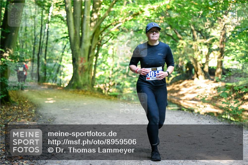 28.09.2025 - 33. Volkslauf durch das schöne Alstertal Dr. Thomas Lammeyer http://msf.ph/oto/8959506 28.09.2025 10:54:31 Laufen 30 meine-sportfotos.de
