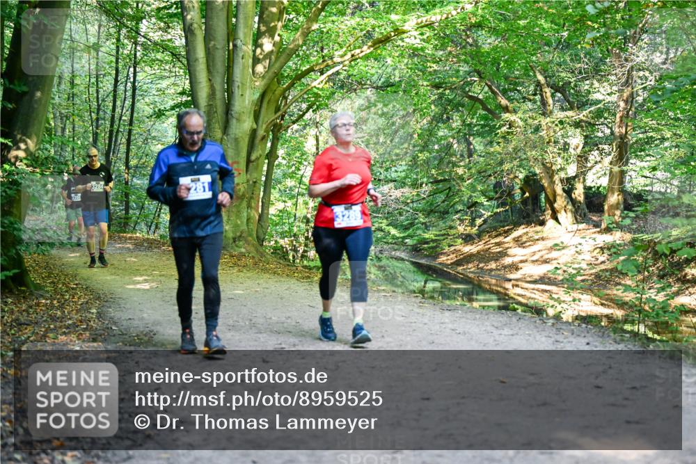 28.09.2025 - 33. Volkslauf durch das schöne Alstertal Dr. Thomas Lammeyer http://msf.ph/oto/8959525 28.09.2025 10:54:39 Laufen 3284, 281 meine-sportfotos.de
