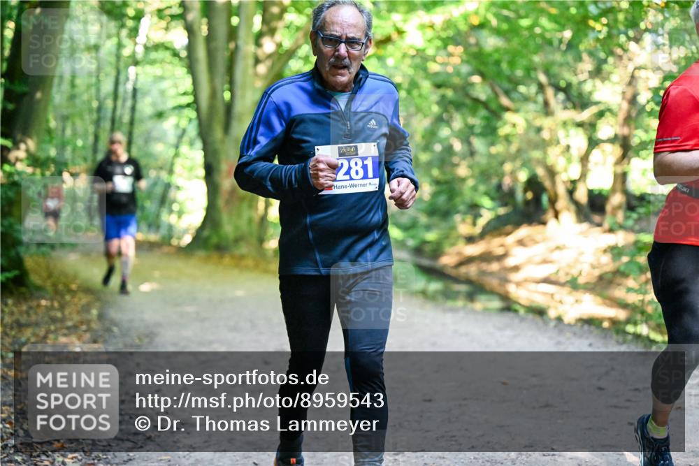 28.09.2025 - 33. Volkslauf durch das schöne Alstertal Dr. Thomas Lammeyer http://msf.ph/oto/8959543 28.09.2025 10:54:41 Laufen 281 meine-sportfotos.de