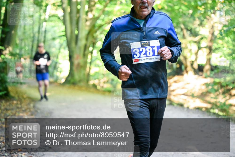 28.09.2025 - 33. Volkslauf durch das schöne Alstertal Dr. Thomas Lammeyer http://msf.ph/oto/8959547 28.09.2025 10:54:42 Laufen 3281 meine-sportfotos.de