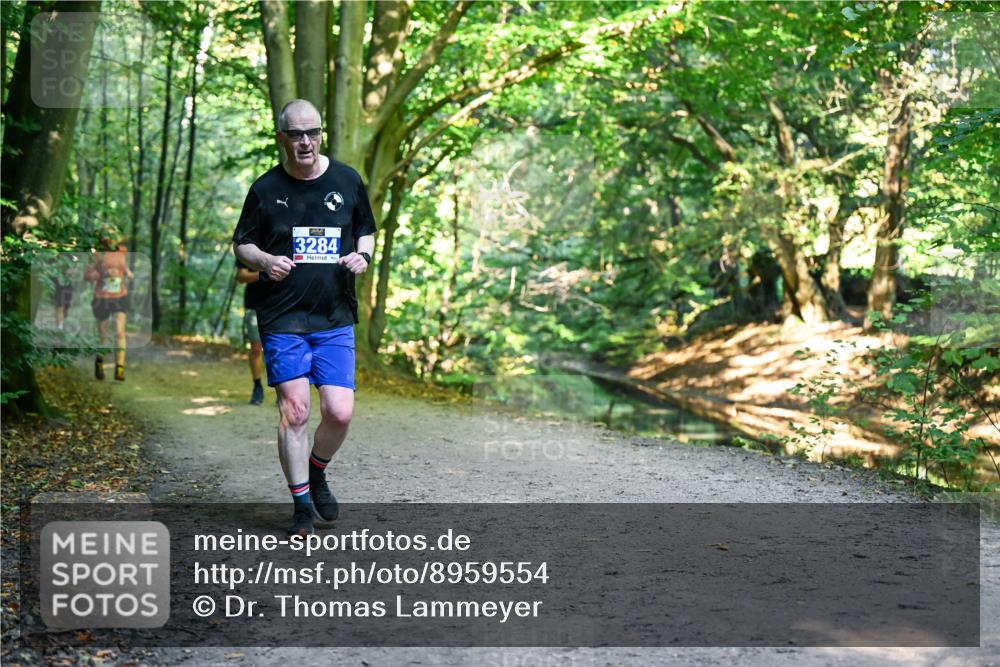 28.09.2025 - 33. Volkslauf durch das schöne Alstertal Dr. Thomas Lammeyer http://msf.ph/oto/8959554 28.09.2025 10:54:44 Laufen 3284 meine-sportfotos.de