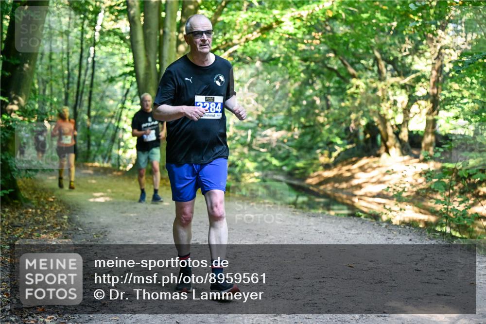 28.09.2025 - 33. Volkslauf durch das schöne Alstertal Dr. Thomas Lammeyer http://msf.ph/oto/8959561 28.09.2025 10:54:45 Laufen 2284 meine-sportfotos.de