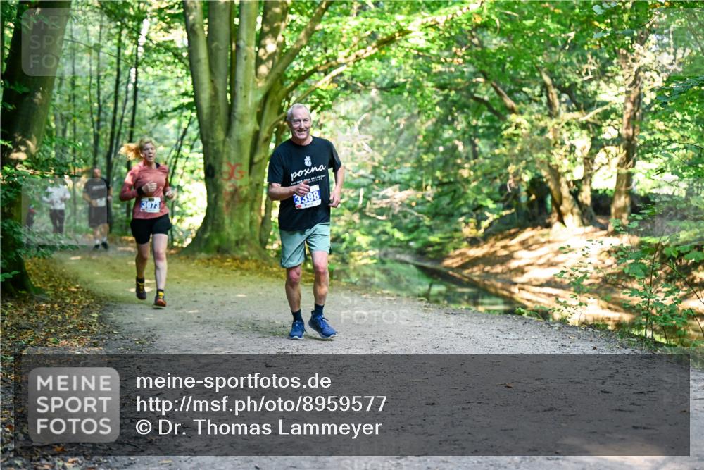 28.09.2025 - 33. Volkslauf durch das schöne Alstertal Dr. Thomas Lammeyer http://msf.ph/oto/8959577 28.09.2025 10:54:48 Laufen 3073, 3398 meine-sportfotos.de