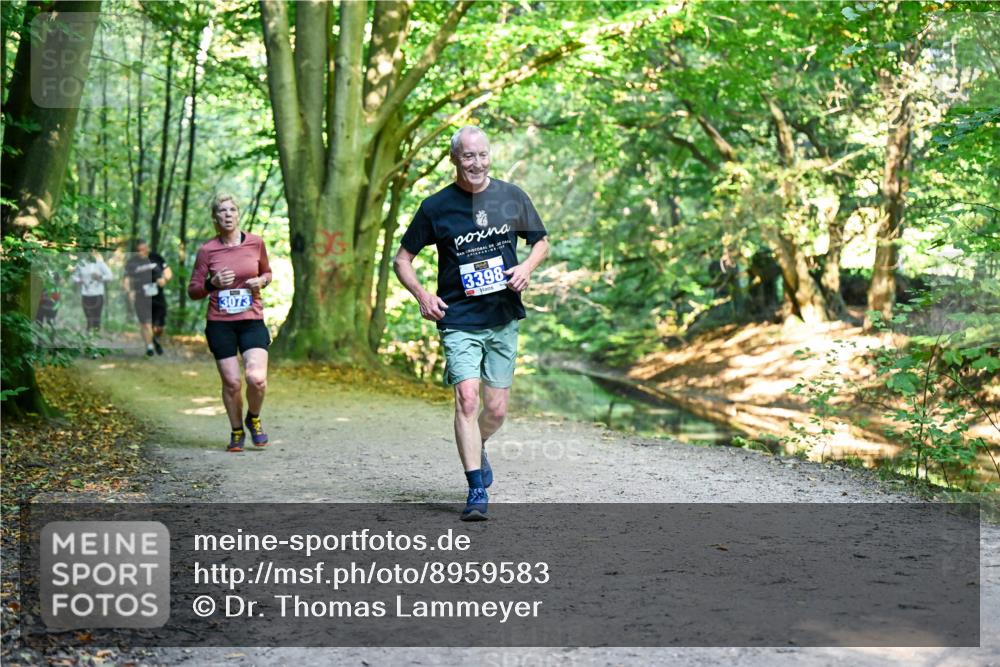 28.09.2025 - 33. Volkslauf durch das schöne Alstertal Dr. Thomas Lammeyer http://msf.ph/oto/8959583 28.09.2025 10:54:48 Laufen 3073, 3398 meine-sportfotos.de