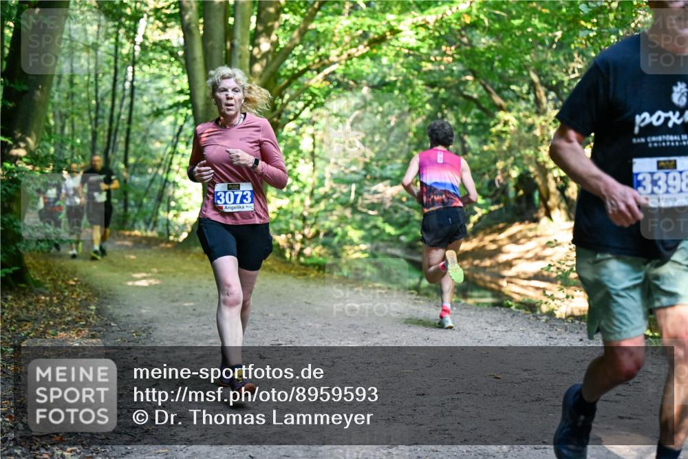 28.09.2025 - 33. Volkslauf durch das schöne Alstertal Dr. Thomas Lammeyer http://msf.ph/oto/8959593 28.09.2025 10:54:50 Laufen 3073, 3398 meine-sportfotos.de
