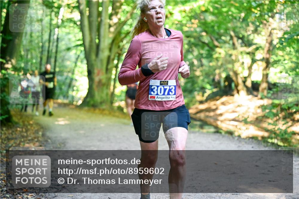28.09.2025 - 33. Volkslauf durch das schöne Alstertal Dr. Thomas Lammeyer http://msf.ph/oto/8959602 28.09.2025 10:54:51 Laufen 3073 meine-sportfotos.de