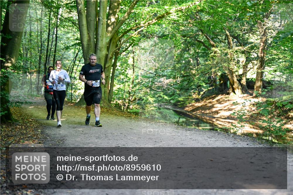 28.09.2025 - 33. Volkslauf durch das schöne Alstertal Dr. Thomas Lammeyer http://msf.ph/oto/8959610 28.09.2025 10:54:54 Laufen 3267 meine-sportfotos.de