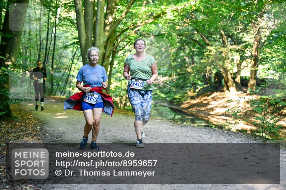 28.09.2025 - 33. Volkslauf durch das schöne Alstertal Dr. Thomas Lammeyer http://msf.ph/oto/8959657 28.09.2025 10:55:17 Laufen 3276, 3126 meine-sportfotos.de