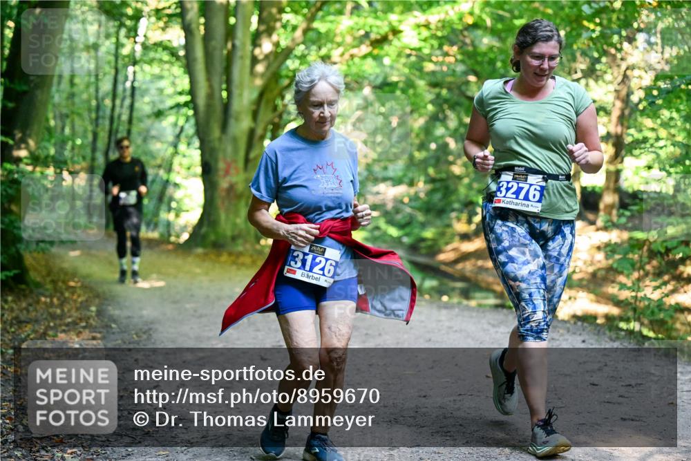 28.09.2025 - 33. Volkslauf durch das schöne Alstertal Dr. Thomas Lammeyer http://msf.ph/oto/8959670 28.09.2025 10:55:19 Laufen 3126, 3276 meine-sportfotos.de