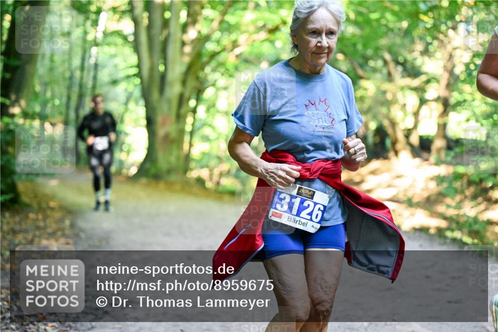28.09.2025 - 33. Volkslauf durch das schöne Alstertal Dr. Thomas Lammeyer http://msf.ph/oto/8959675 28.09.2025 10:55:20 Laufen 3126 meine-sportfotos.de
