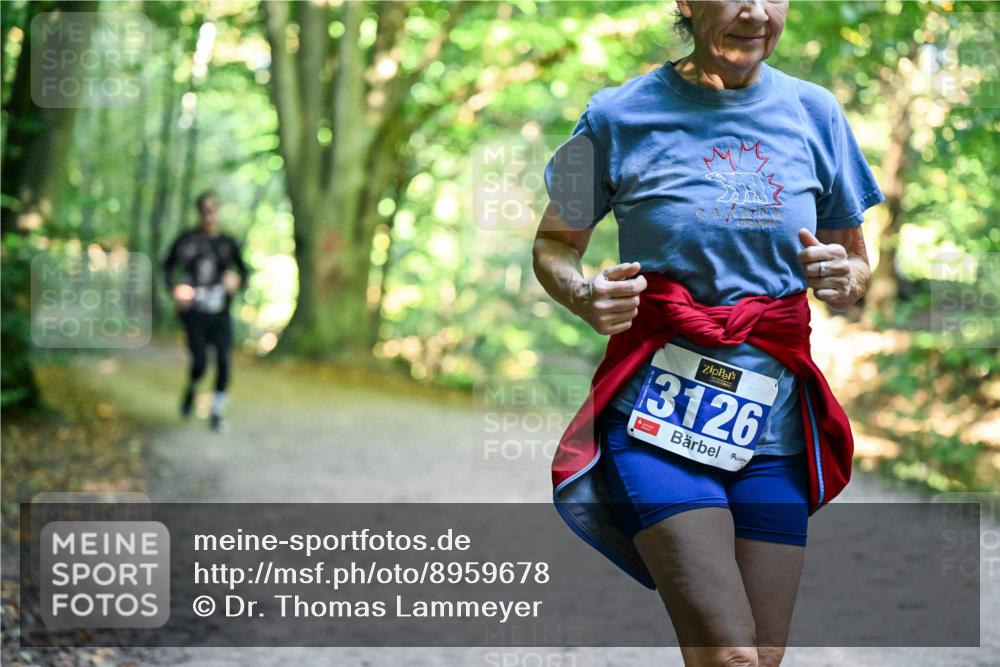 28.09.2025 - 33. Volkslauf durch das schöne Alstertal Dr. Thomas Lammeyer http://msf.ph/oto/8959678 28.09.2025 10:55:20 Laufen 3126 meine-sportfotos.de