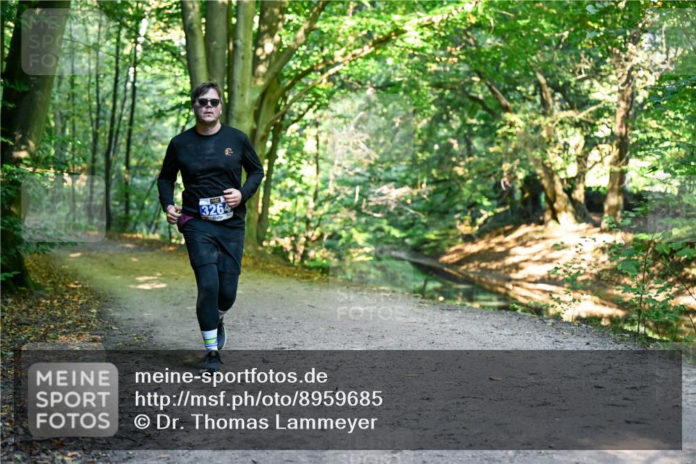 28.09.2025 - 33. Volkslauf durch das schöne Alstertal Dr. Thomas Lammeyer http://msf.ph/oto/8959685 28.09.2025 10:55:23 Laufen 3264 meine-sportfotos.de