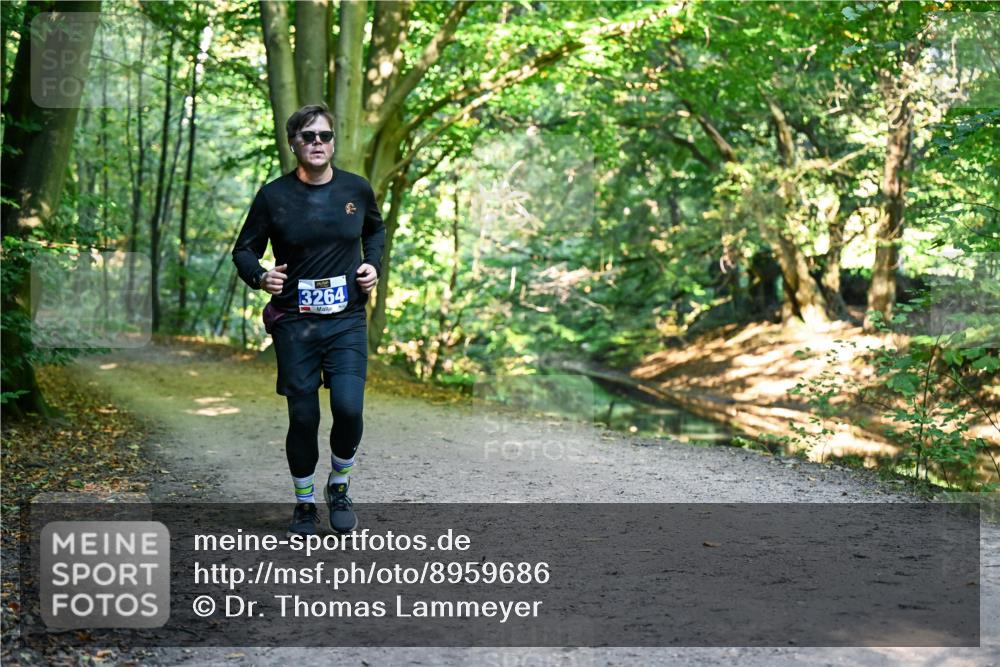 28.09.2025 - 33. Volkslauf durch das schöne Alstertal Dr. Thomas Lammeyer http://msf.ph/oto/8959686 28.09.2025 10:55:23 Laufen 3264 meine-sportfotos.de