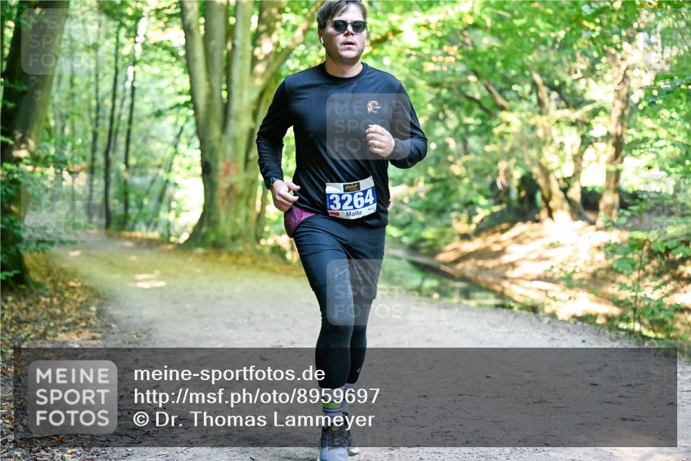 28.09.2025 - 33. Volkslauf durch das schöne Alstertal Dr. Thomas Lammeyer http://msf.ph/oto/8959697 28.09.2025 10:55:24 Laufen 3264 meine-sportfotos.de