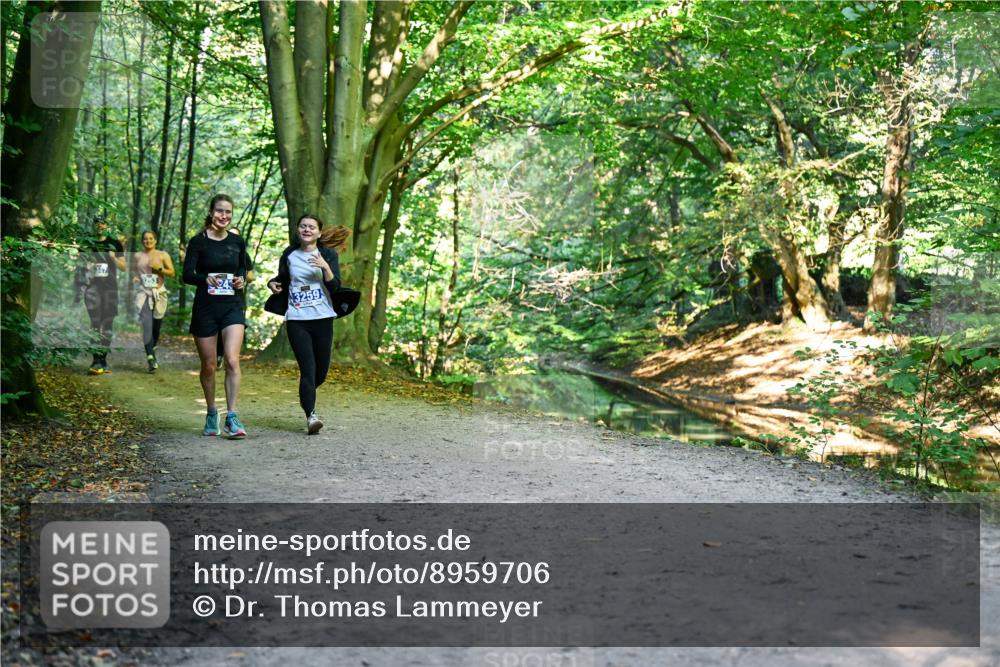 28.09.2025 - 33. Volkslauf durch das schöne Alstertal Dr. Thomas Lammeyer http://msf.ph/oto/8959706 28.09.2025 10:55:36 Laufen 3259 meine-sportfotos.de