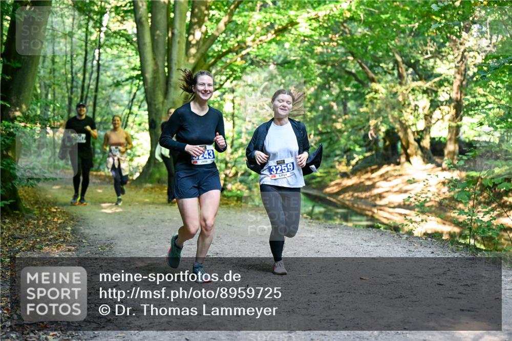 28.09.2025 - 33. Volkslauf durch das schöne Alstertal Dr. Thomas Lammeyer http://msf.ph/oto/8959725 28.09.2025 10:55:38 Laufen 3259 meine-sportfotos.de