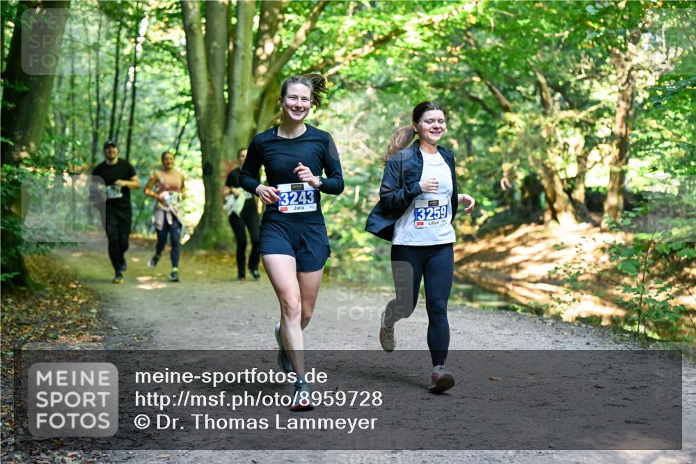28.09.2025 - 33. Volkslauf durch das schöne Alstertal Dr. Thomas Lammeyer http://msf.ph/oto/8959728 28.09.2025 10:55:38 Laufen 3243, 13259 meine-sportfotos.de