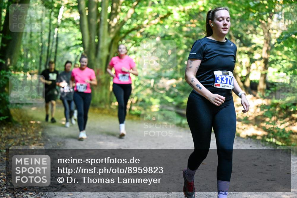 28.09.2025 - 33. Volkslauf durch das schöne Alstertal Dr. Thomas Lammeyer http://msf.ph/oto/8959823 28.09.2025 10:56:27 Laufen 3370 meine-sportfotos.de