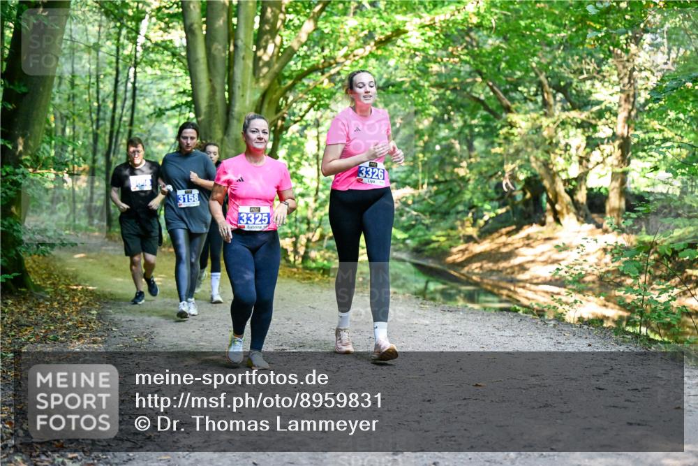 28.09.2025 - 33. Volkslauf durch das schöne Alstertal Dr. Thomas Lammeyer http://msf.ph/oto/8959831 28.09.2025 10:56:28 Laufen 3158, 13325, 3326 meine-sportfotos.de