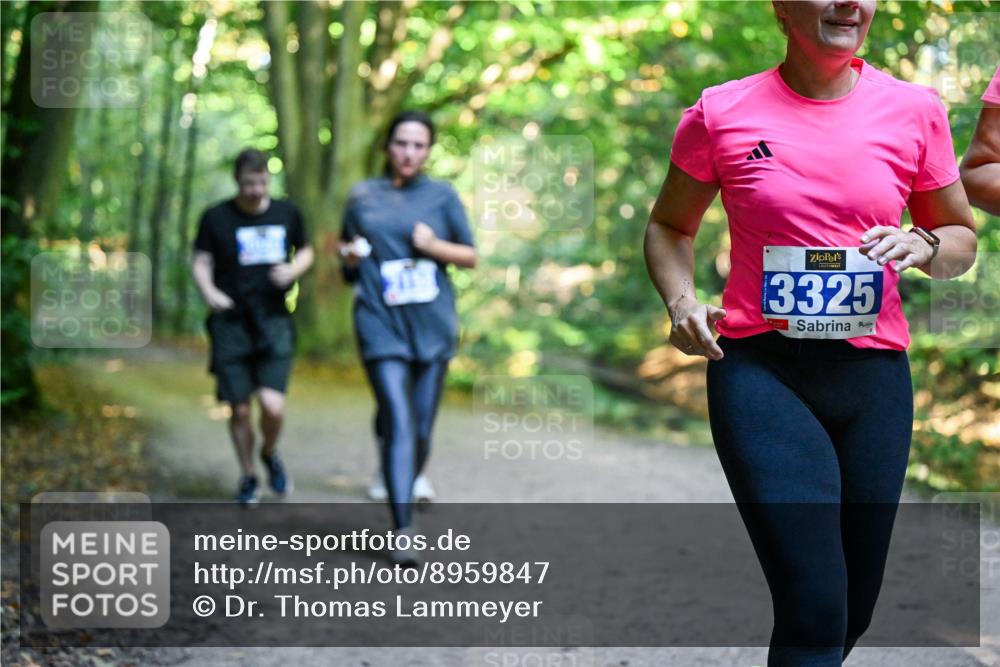 28.09.2025 - 33. Volkslauf durch das schöne Alstertal Dr. Thomas Lammeyer http://msf.ph/oto/8959847 28.09.2025 10:56:30 Laufen 3325 meine-sportfotos.de
