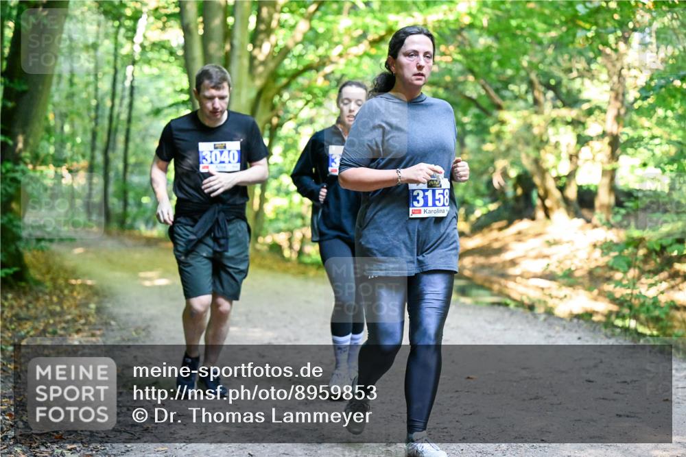28.09.2025 - 33. Volkslauf durch das schöne Alstertal Dr. Thomas Lammeyer http://msf.ph/oto/8959853 28.09.2025 10:56:32 Laufen 3040, 3158 meine-sportfotos.de