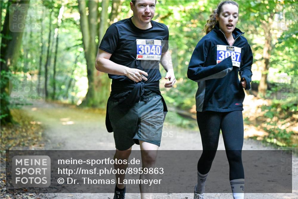 28.09.2025 - 33. Volkslauf durch das schöne Alstertal Dr. Thomas Lammeyer http://msf.ph/oto/8959863 28.09.2025 10:56:33 Laufen 3040, 1, 3087 meine-sportfotos.de