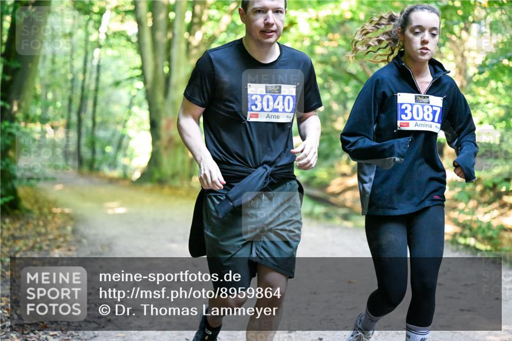 28.09.2025 - 33. Volkslauf durch das schöne Alstertal Dr. Thomas Lammeyer http://msf.ph/oto/8959864 28.09.2025 10:56:33 Laufen 3040, 3087 meine-sportfotos.de