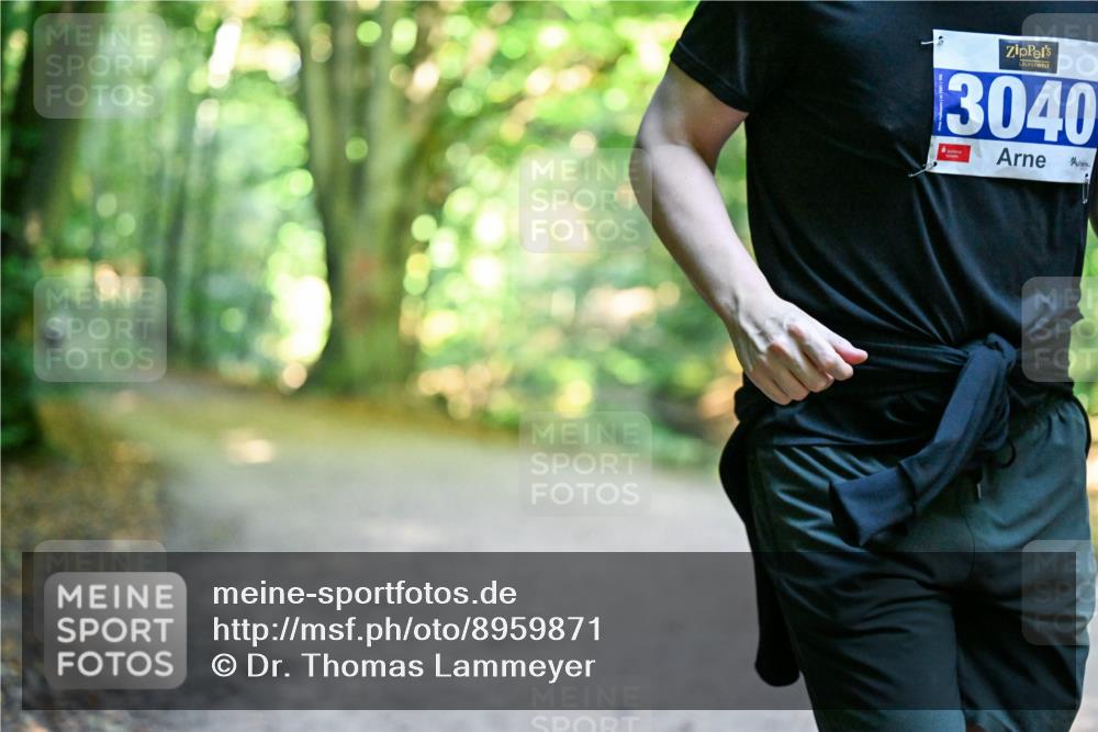 28.09.2025 - 33. Volkslauf durch das schöne Alstertal Dr. Thomas Lammeyer http://msf.ph/oto/8959871 28.09.2025 10:56:34 Laufen 3040 meine-sportfotos.de