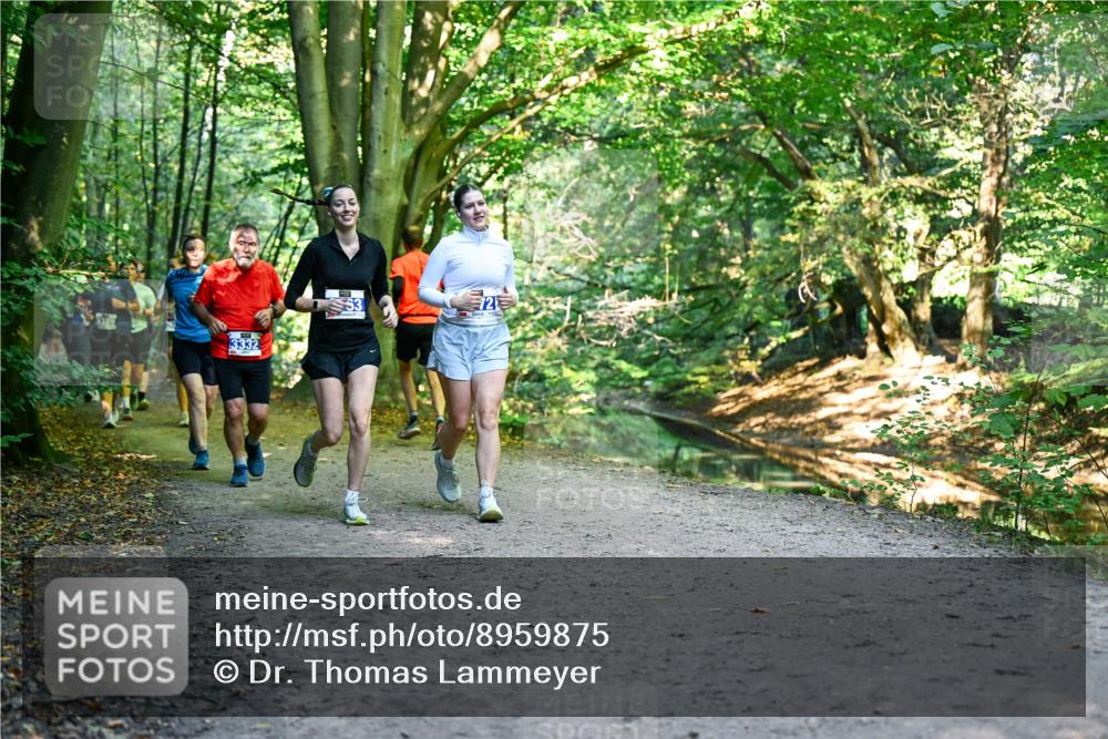 28.09.2025 - 33. Volkslauf durch das schöne Alstertal Dr. Thomas Lammeyer http://msf.ph/oto/8959875 28.09.2025 10:56:52 Laufen 72, 3332 meine-sportfotos.de
