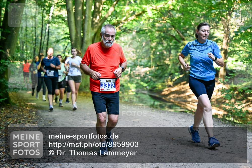 28.09.2025 - 33. Volkslauf durch das schöne Alstertal Dr. Thomas Lammeyer http://msf.ph/oto/8959903 28.09.2025 10:56:56 Laufen 20, 1, 10, 3332 meine-sportfotos.de
