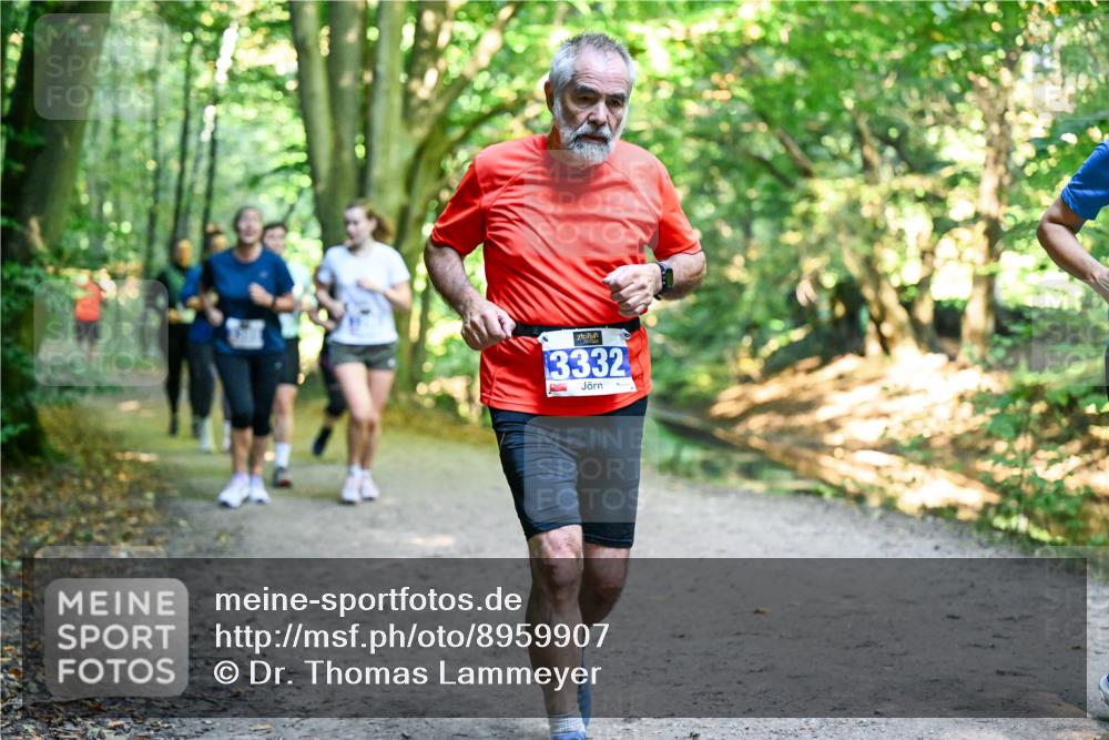28.09.2025 - 33. Volkslauf durch das schöne Alstertal Dr. Thomas Lammeyer http://msf.ph/oto/8959907 28.09.2025 10:56:56 Laufen 3332 meine-sportfotos.de