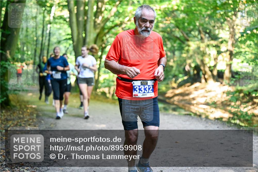 28.09.2025 - 33. Volkslauf durch das schöne Alstertal Dr. Thomas Lammeyer http://msf.ph/oto/8959908 28.09.2025 10:56:56 Laufen 3332 meine-sportfotos.de